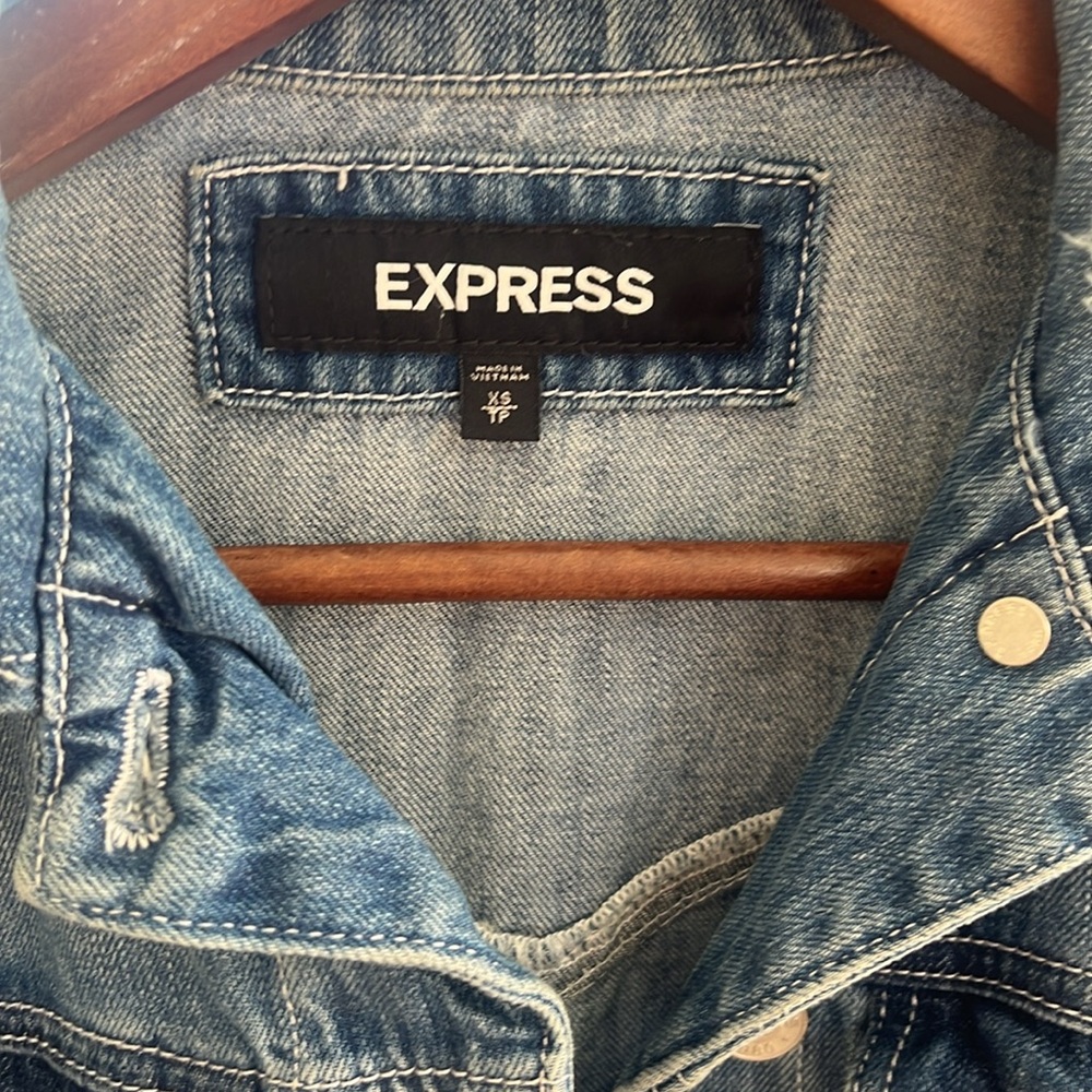 Jean Jacket - Picture 2 of 3